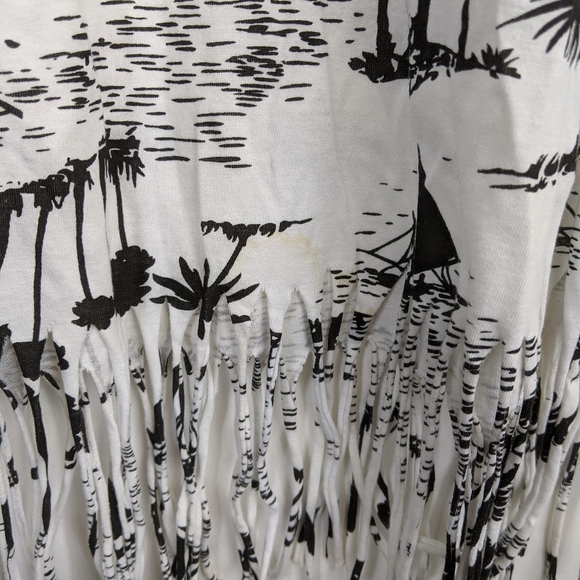 NWT Lagaci Sport tropical print fringe tank top - Picture 4 of 5